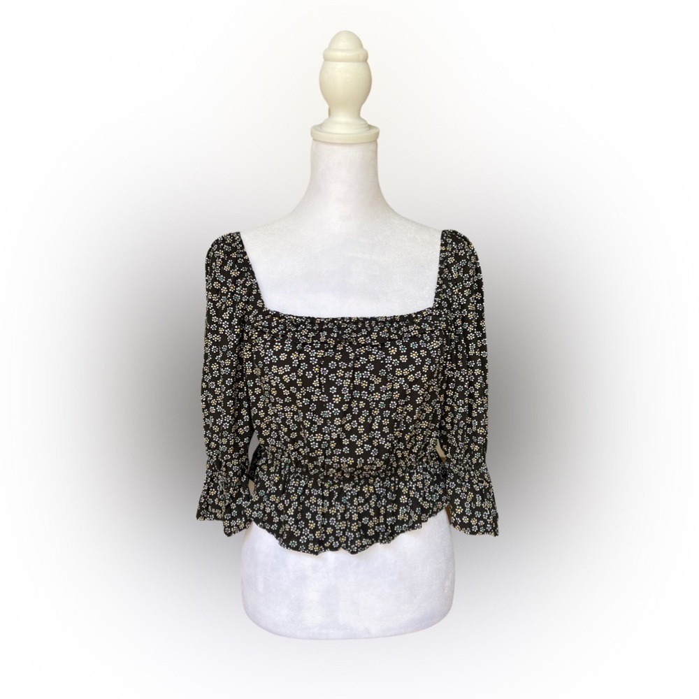 Urban Outfitters Floral Crop Top Size Medium